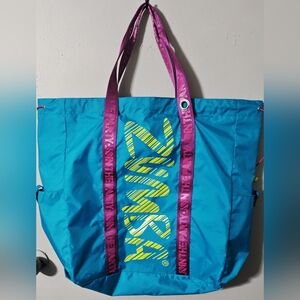 Zumba fast dash nylon tote lightweight large bag turquoise/purple/yellow
